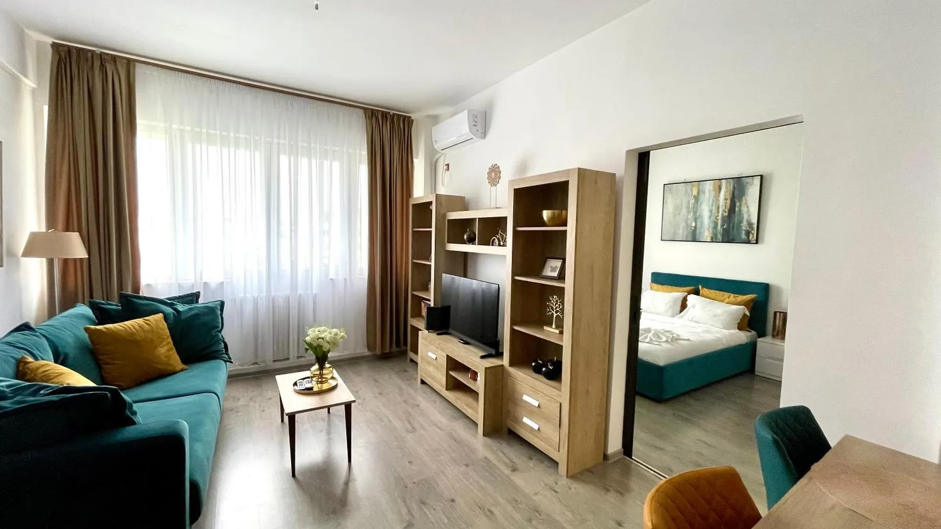 Metropole Apartments University Square Bucharest